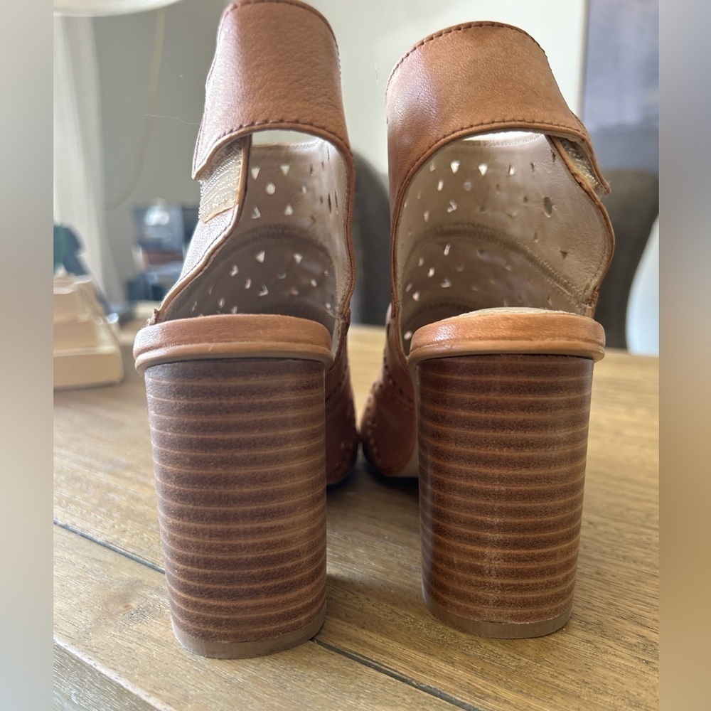 NWT Rebel block heel shoes - Picture 3 of 7